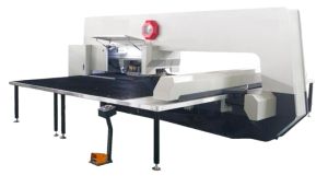 Punzonador CNC De Torreta Mecánica